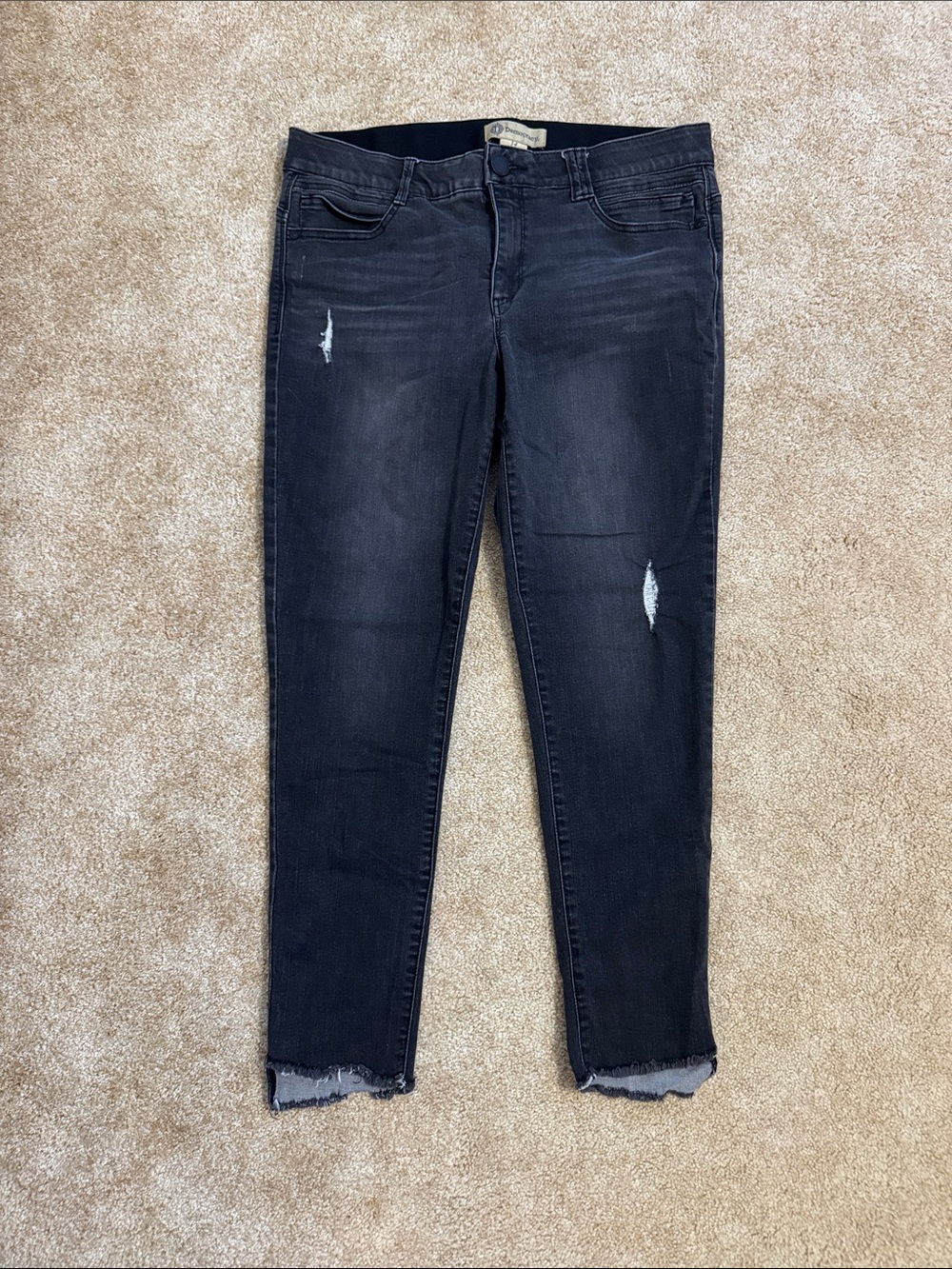 Democracy Black Distressed Skinny Jeans